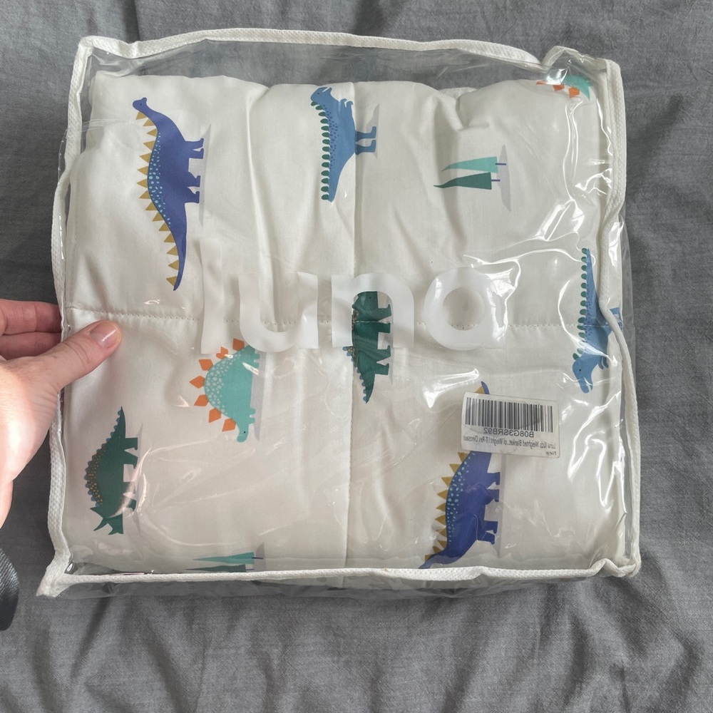 Luna weighted blanket, kids, dinos